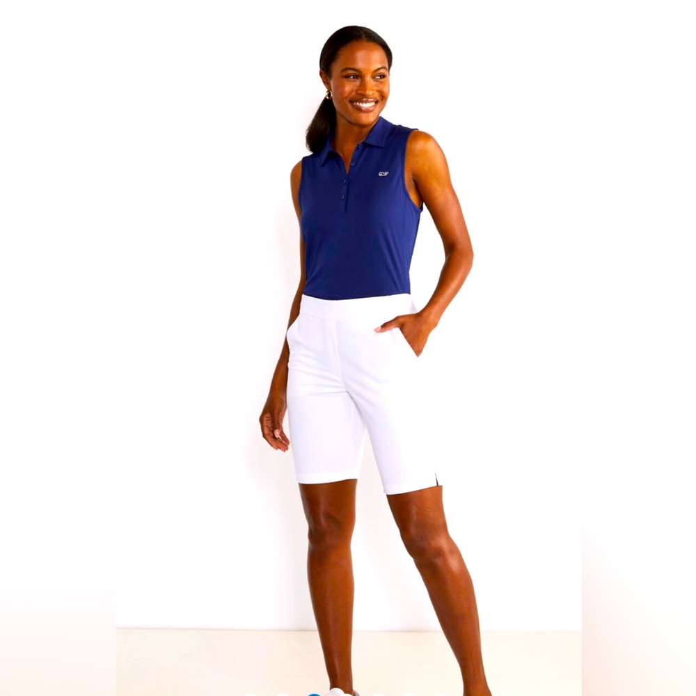 Vineyard Vines White Slim Pull on Bermuda Shorts SZ MED NEW !